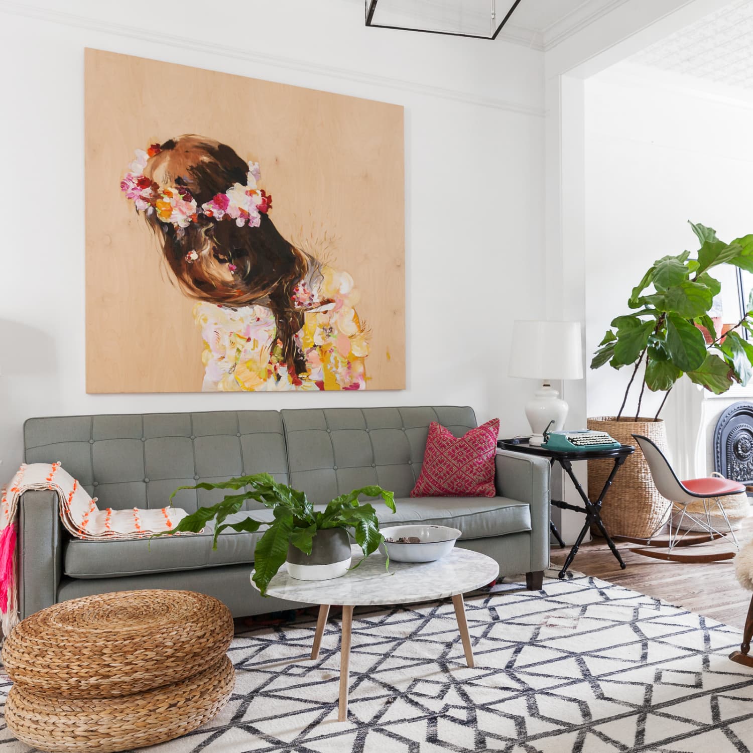 Floor seating furniture outlet